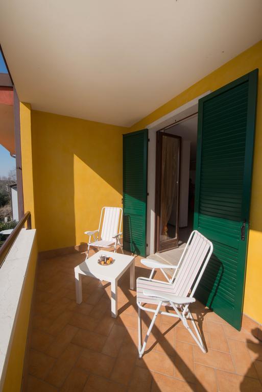 Ferienwohnung Le Palme Sona Zimmer foto