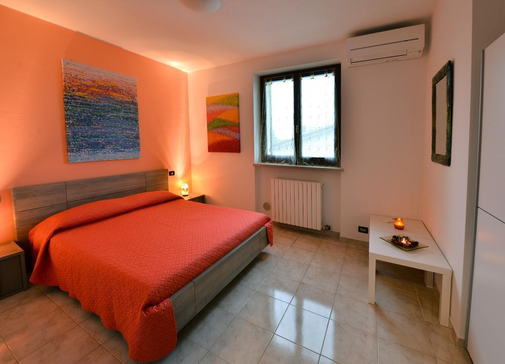 Ferienwohnung Le Palme Sona Exterior foto