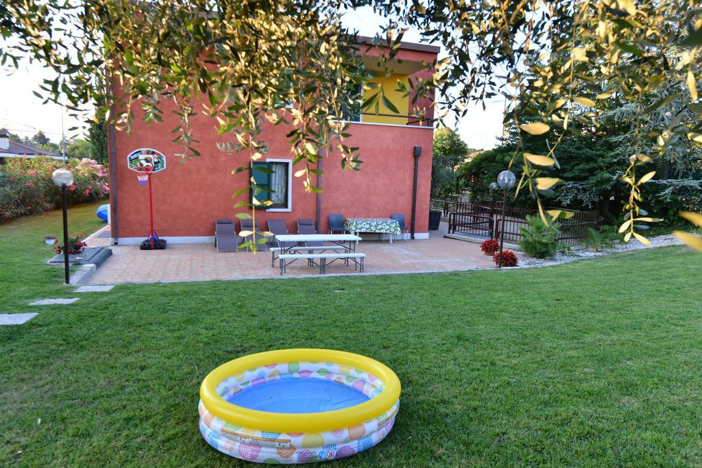 Ferienwohnung Le Palme Sona Exterior foto