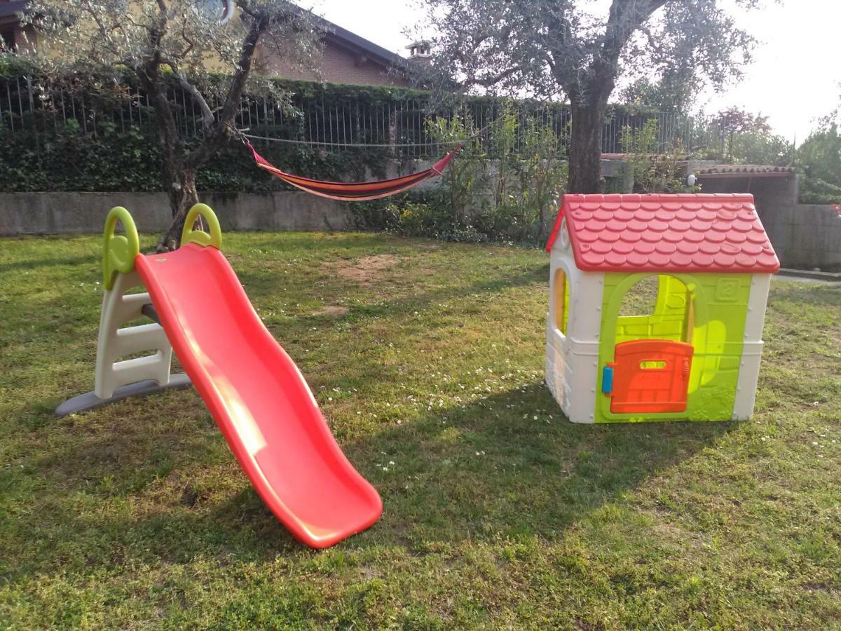 Ferienwohnung Le Palme Sona Exterior foto